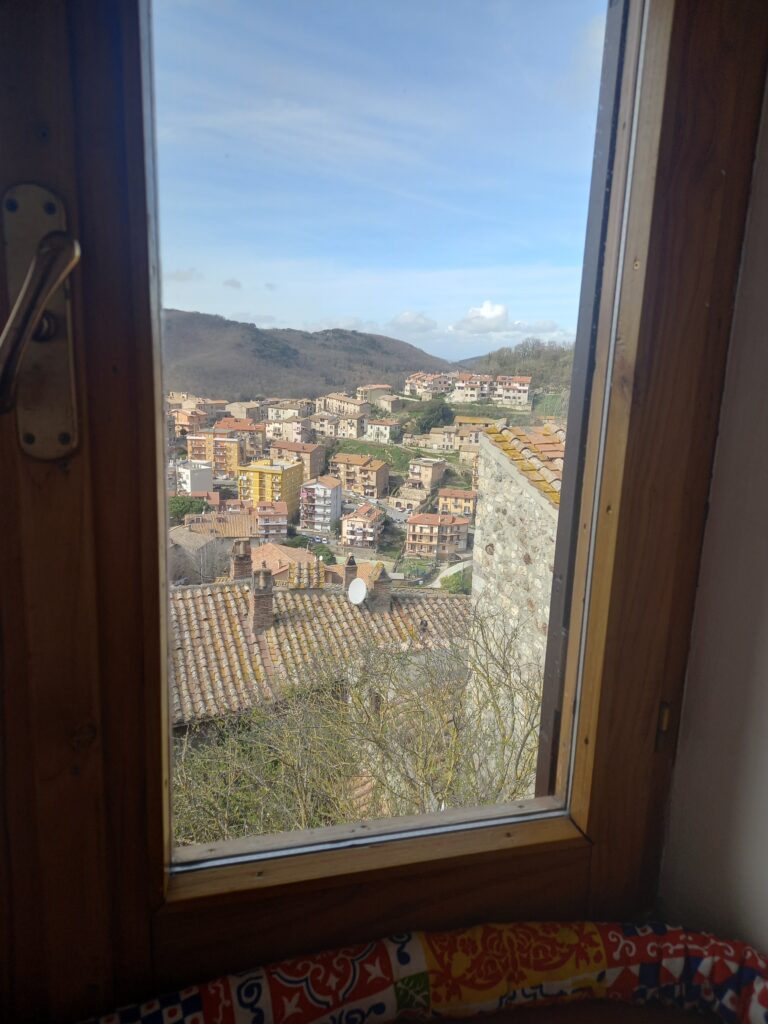 caemra da letto ulivo tolfa ospitalità, tolfa, borgo, agriturismo, albergo