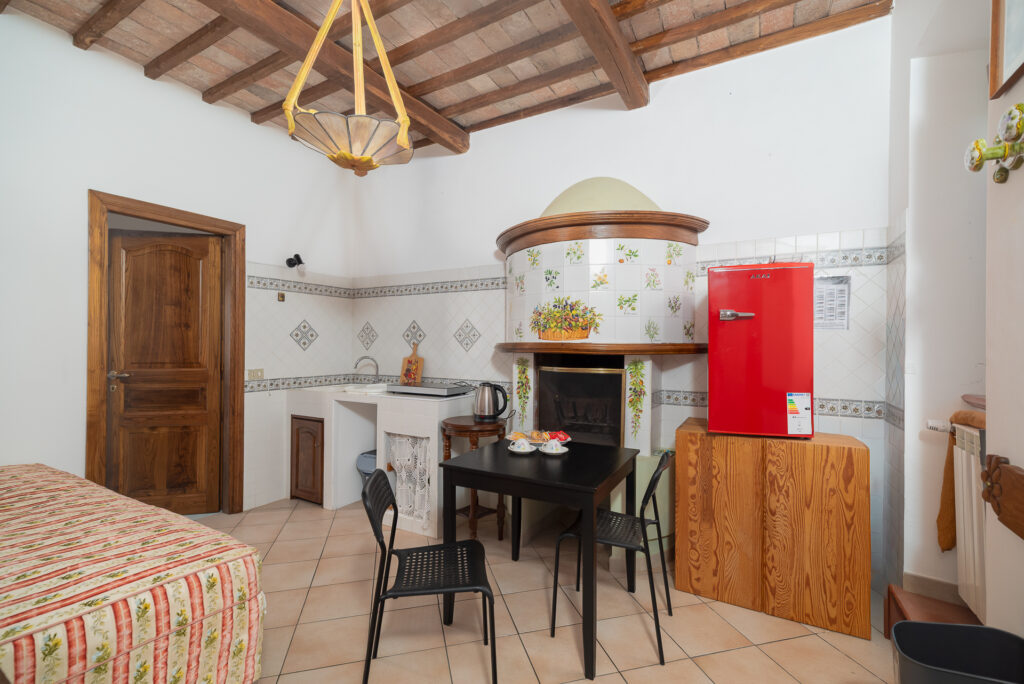 soggiorno angolo cottura Bello Stare soggiorno, angolo cottura, bollitore, camino, divano letto
